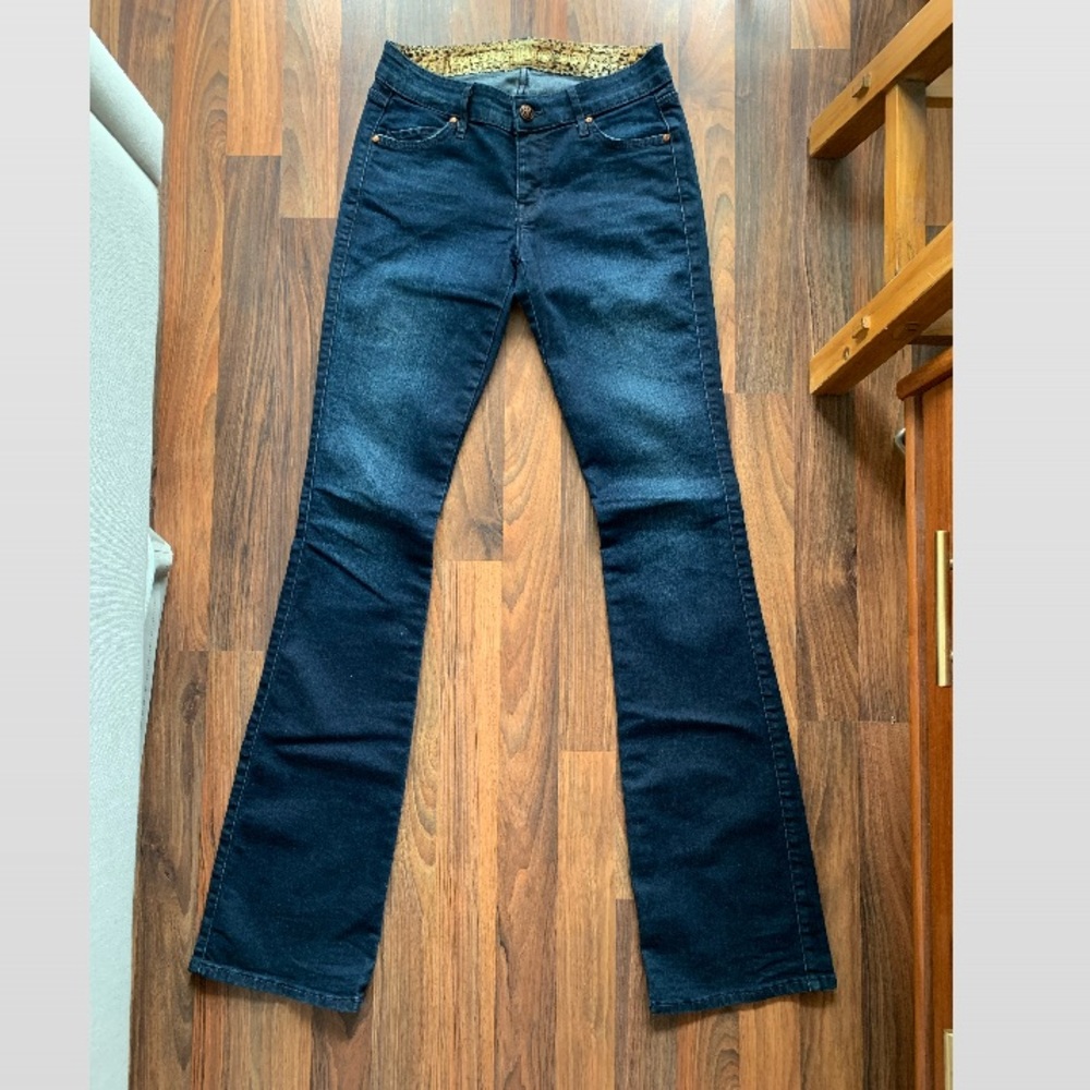 Y2K Low-Rise Boot Cut Semi Flare Jeans - Picture 2 of 6